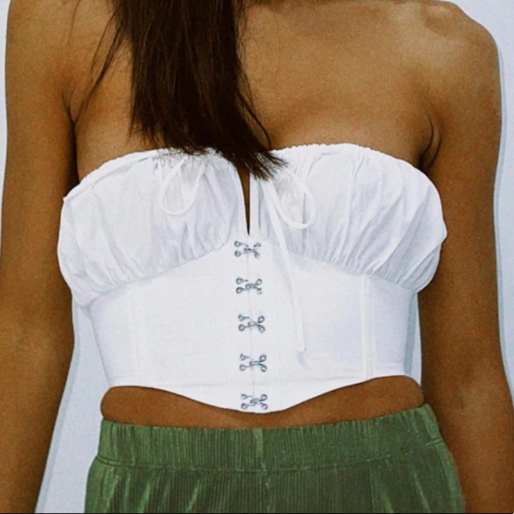New, never worn, white, Princesspolly Ryland top, size 4